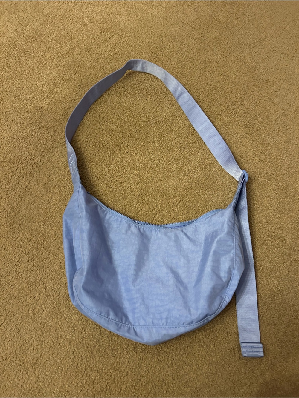 nwot baggu medium crescent - french blue - Picture 3 of 4